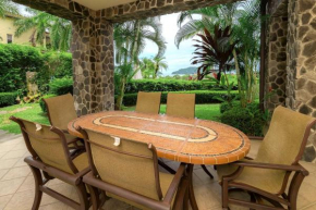 Vista Bahia 3 bdrm ocean view in beach Resort